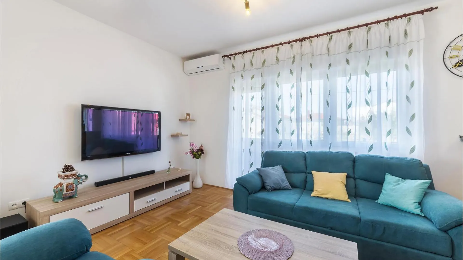3 Bedroom Awesome Apartment In Pula